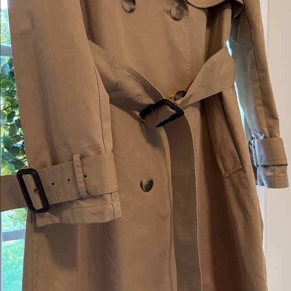 Zara Women's Classic Brown Trench Coat - Picture 3 of 4